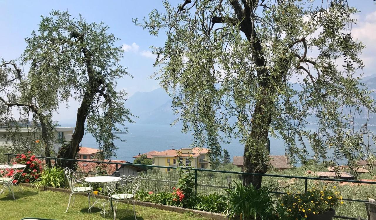 Casa Rosa Apartments Malcesine Exterior photo